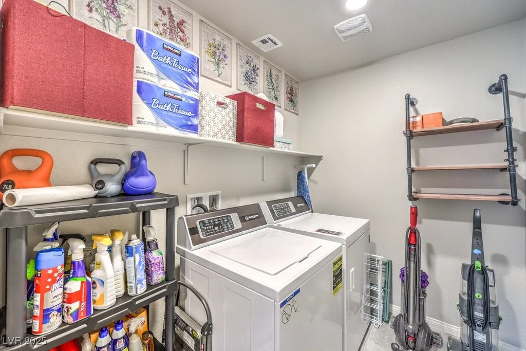 10971 Cambridge Lakes, Las Vegas, NV 89166