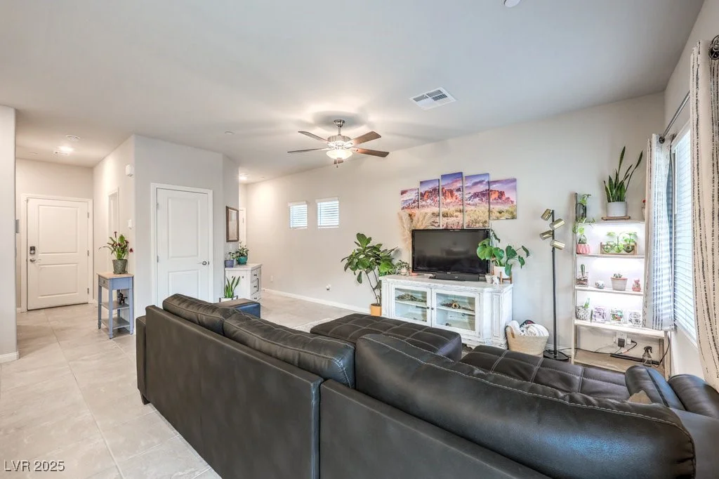 10971 Cambridge Lakes, Las Vegas, NV 89166