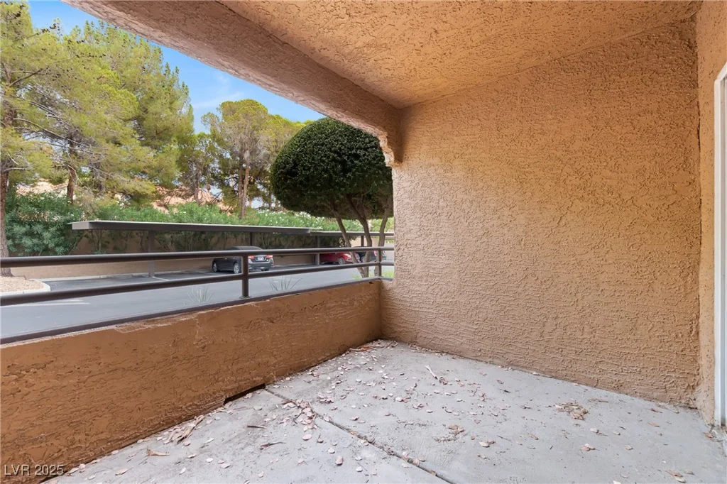 2200 Fort Apache, Las Vegas, NV 89117