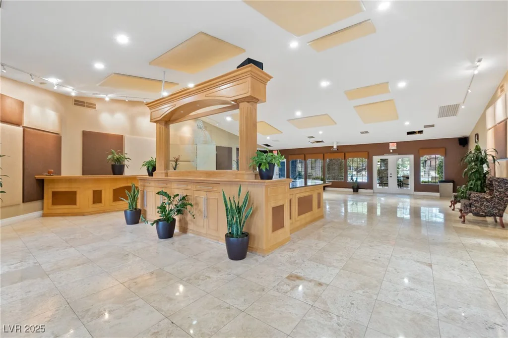 2200 Fort Apache, Las Vegas, NV 89117