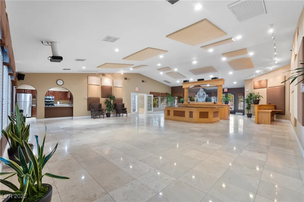 2200 Fort Apache, Las Vegas, NV 89117