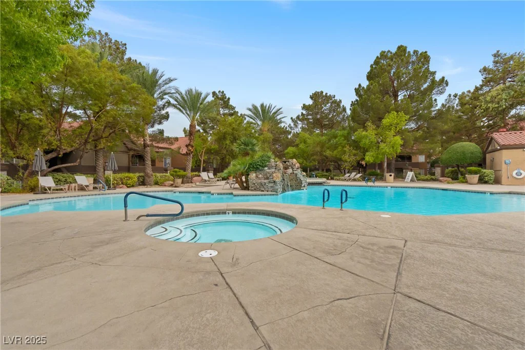 2200 Fort Apache, Las Vegas, NV 89117