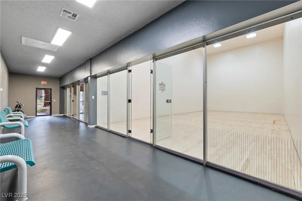 2200 Fort Apache, Las Vegas, NV 89117