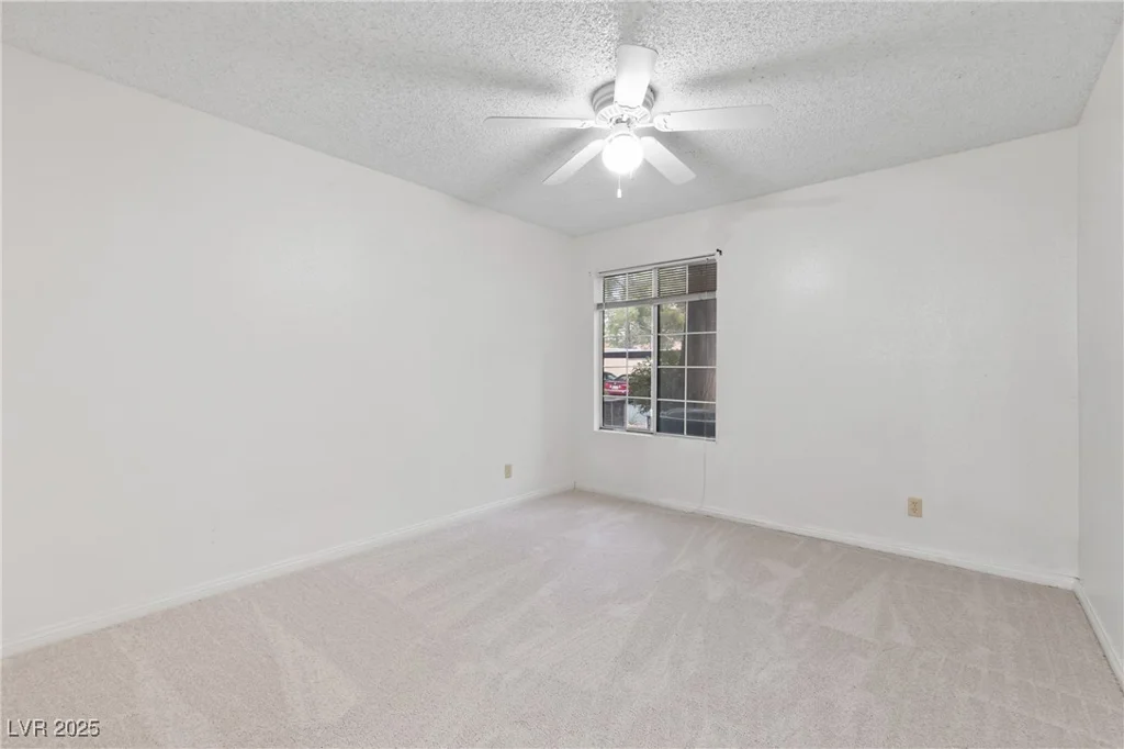 2200 Fort Apache, Las Vegas, NV 89117