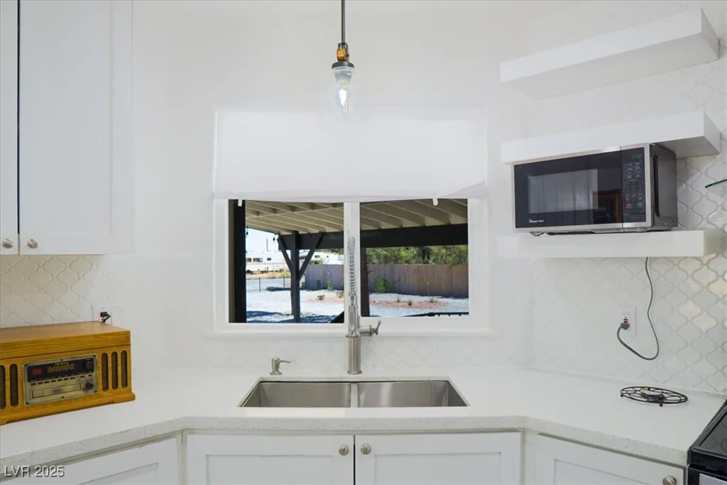 670 Cynthia, Pahrump, NV 89048