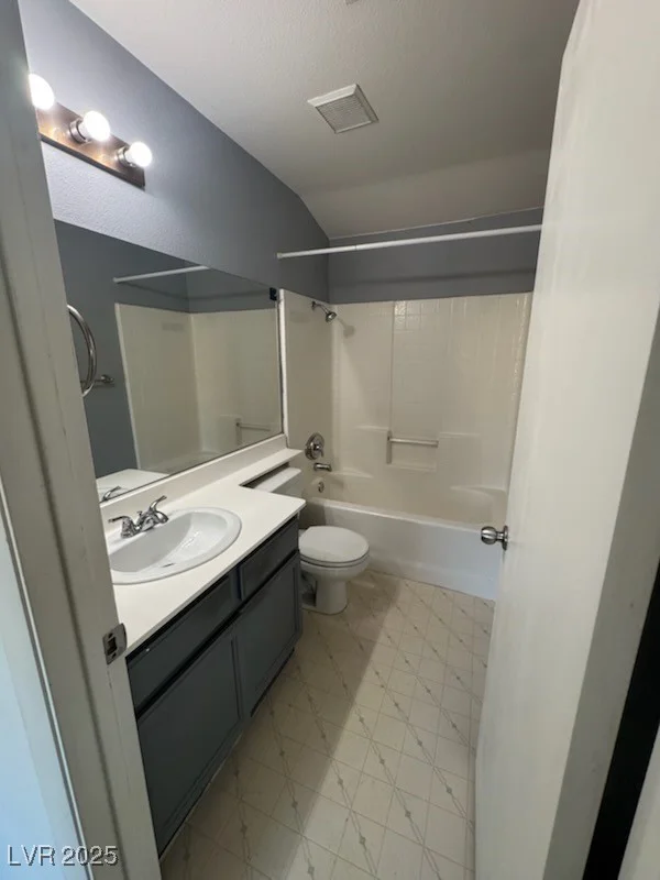 4556 New Dupell, Las Vegas, NV 89147