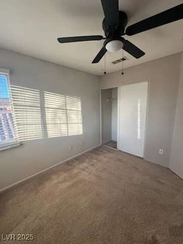 4556 New Dupell, Las Vegas, NV 89147