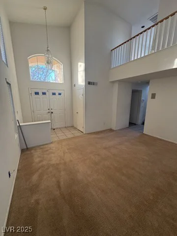 4556 New Dupell, Las Vegas, NV 89147