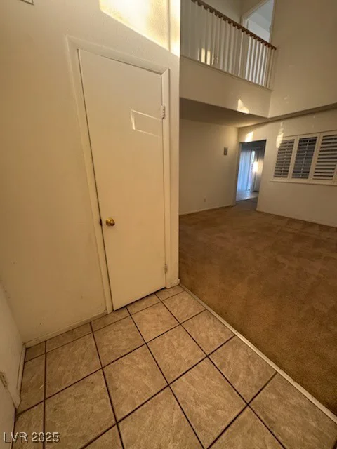 4556 New Dupell, Las Vegas, NV 89147