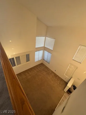 4556 New Dupell, Las Vegas, NV 89147