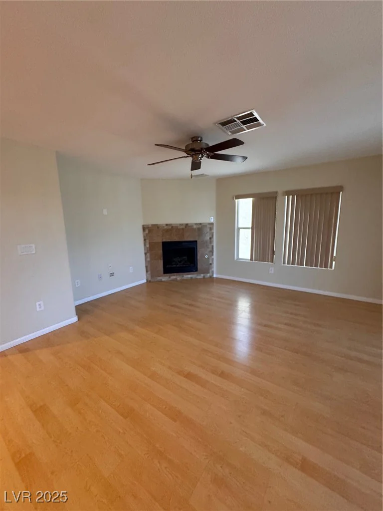 32 Yellow Peak, North Las Vegas, NV 89031