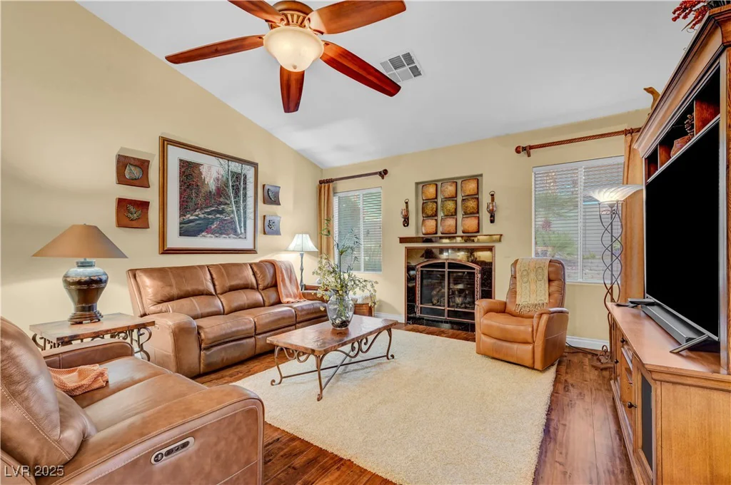 216 Chestnut Ridge, Henderson, NV 89012