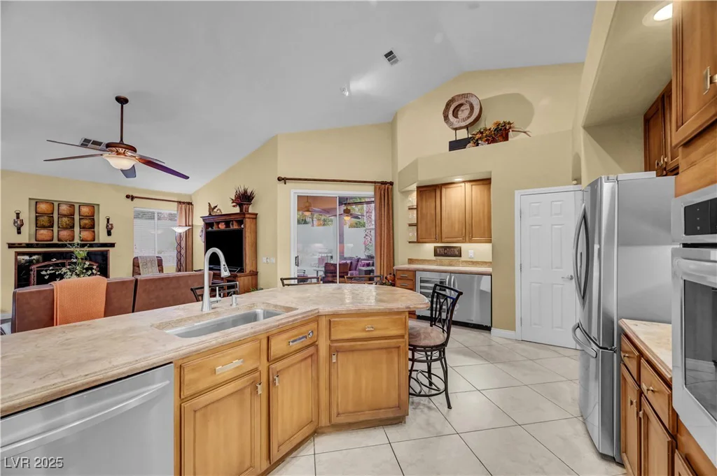 216 Chestnut Ridge, Henderson, NV 89012