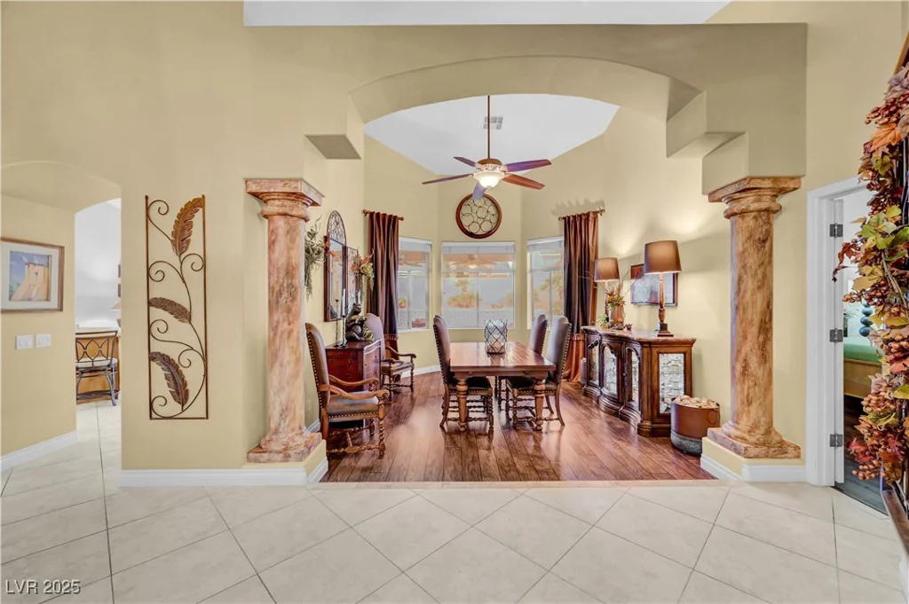 216 Chestnut Ridge, Henderson, NV 89012