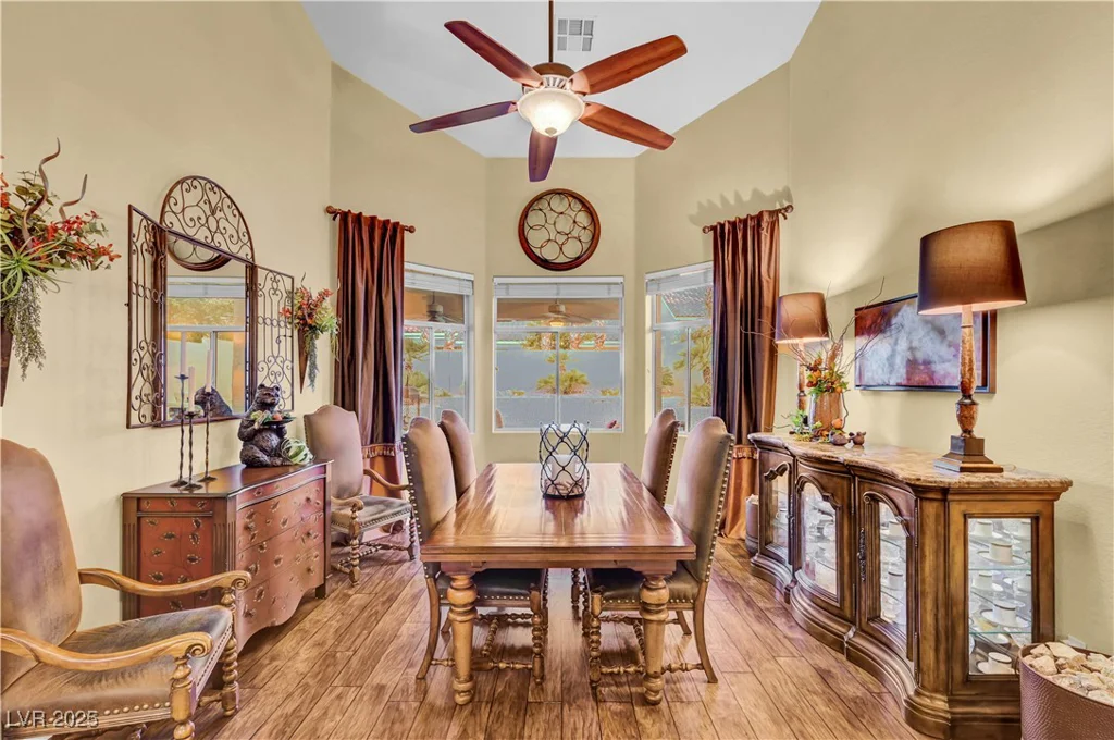 216 Chestnut Ridge, Henderson, NV 89012