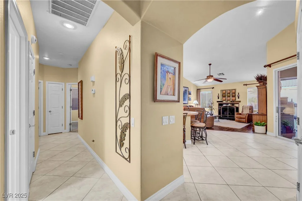 216 Chestnut Ridge, Henderson, NV 89012