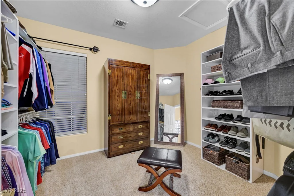 216 Chestnut Ridge, Henderson, NV 89012