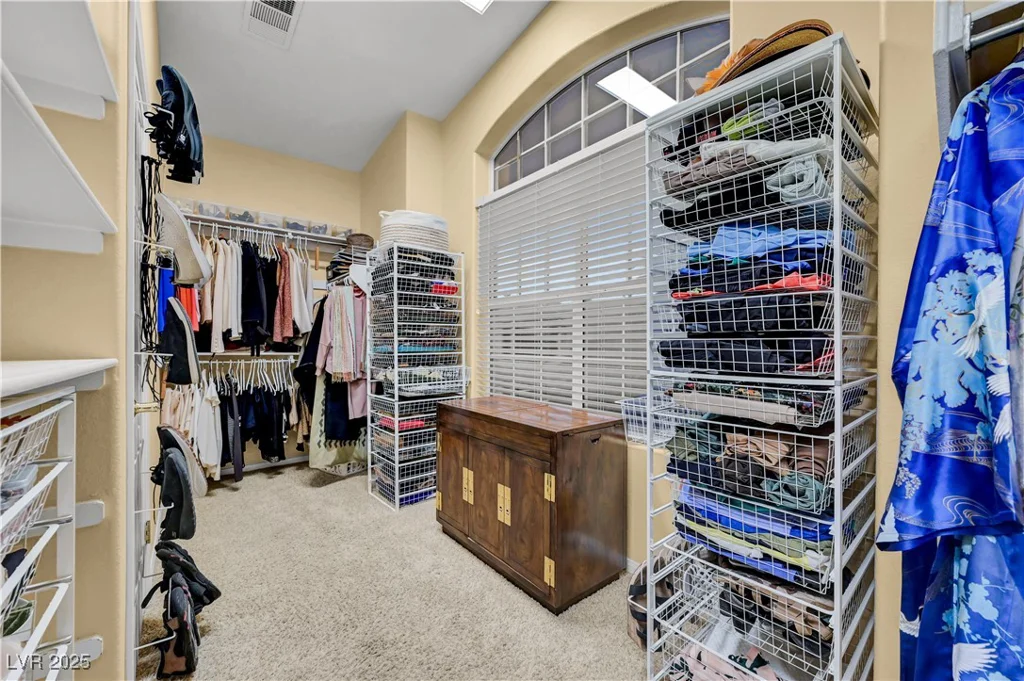216 Chestnut Ridge, Henderson, NV 89012