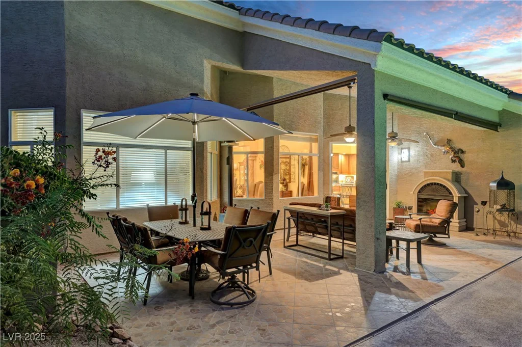 216 Chestnut Ridge, Henderson, NV 89012
