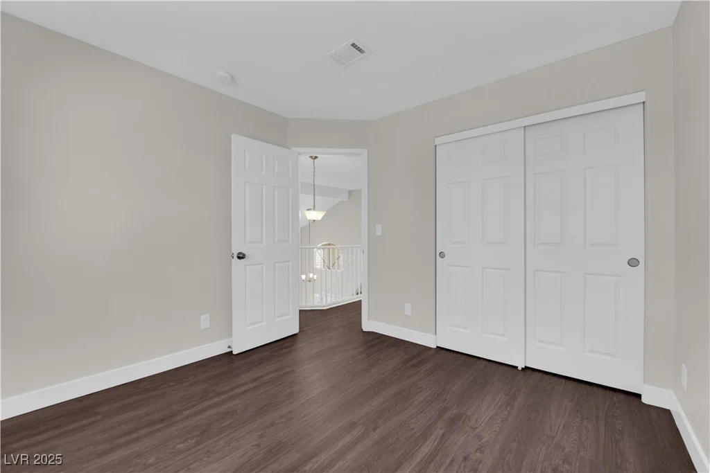 6920 White Lakes, Las Vegas, NV 89130