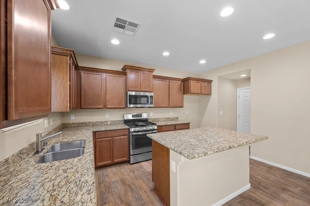 9127 Island Wolf, Las Vegas, NV 89149