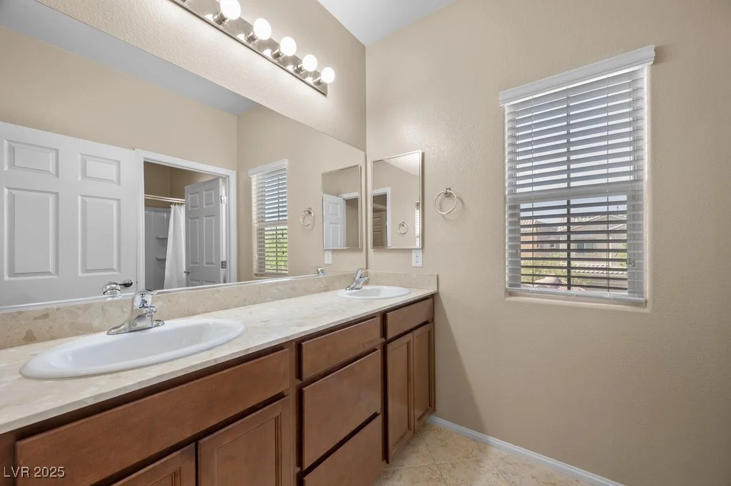 9127 Island Wolf, Las Vegas, NV 89149