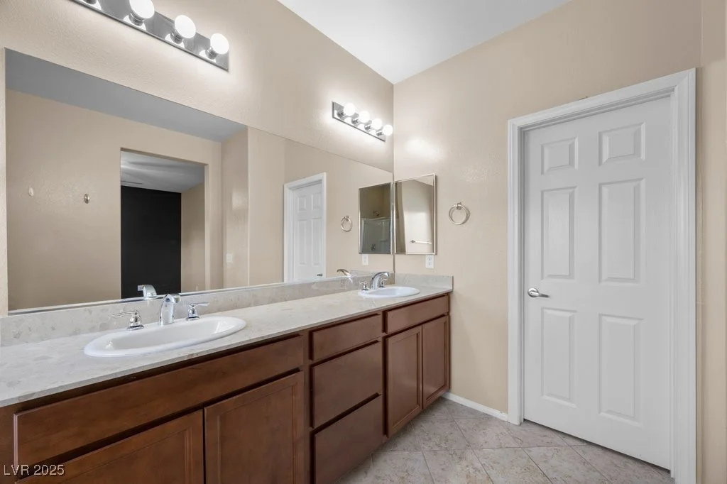 9127 Island Wolf, Las Vegas, NV 89149