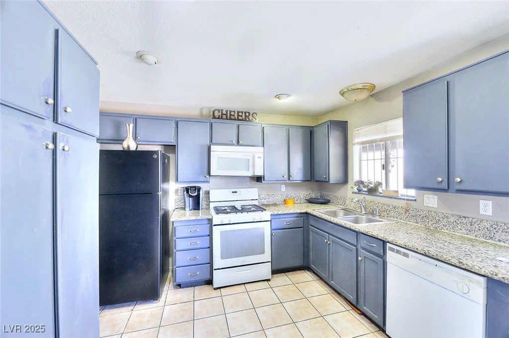 4145 Plumtree, Las Vegas, NV 89115