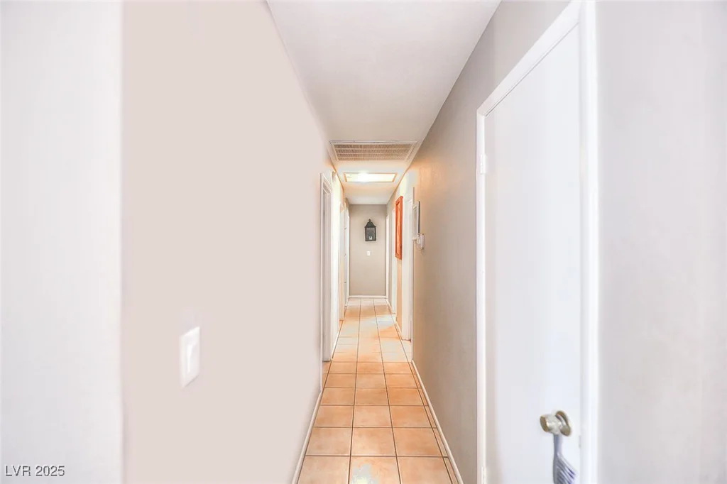 4145 Plumtree, Las Vegas, NV 89115