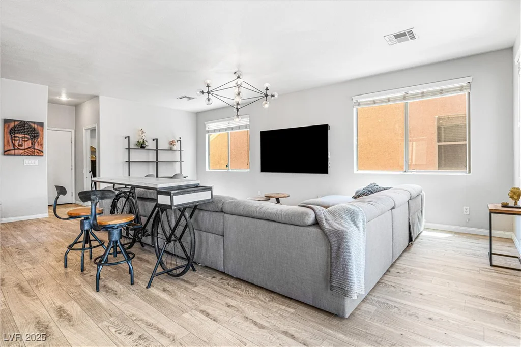 6841 Armistead, Las Vegas, NV 89149