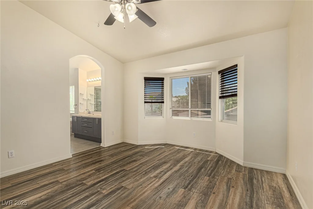 3533 Tuscany Village, Las Vegas, NV 89129