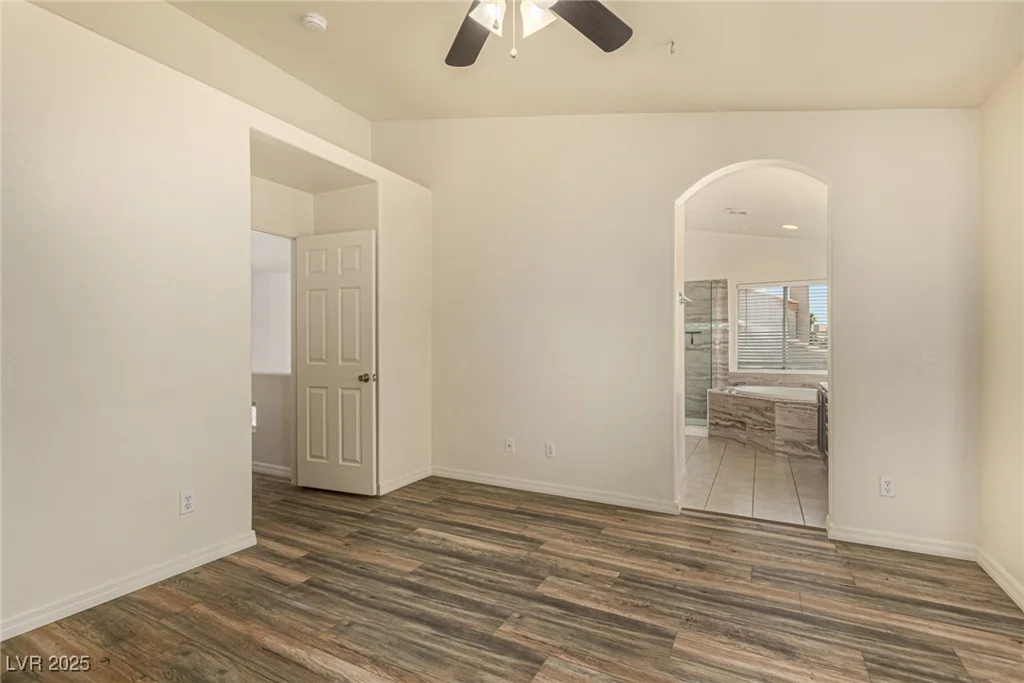3533 Tuscany Village, Las Vegas, NV 89129