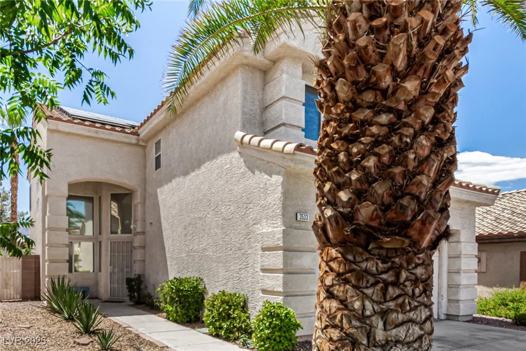 3533 Tuscany Village, Las Vegas, NV 89129