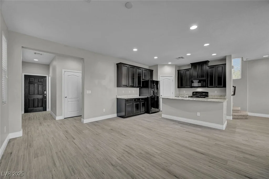 6373 Beavertail Pond, Las Vegas, NV 89122
