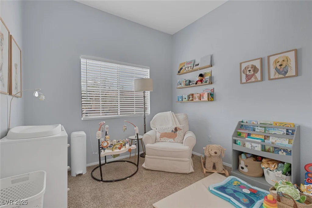 10245 Maryland, Las Vegas, NV 89183