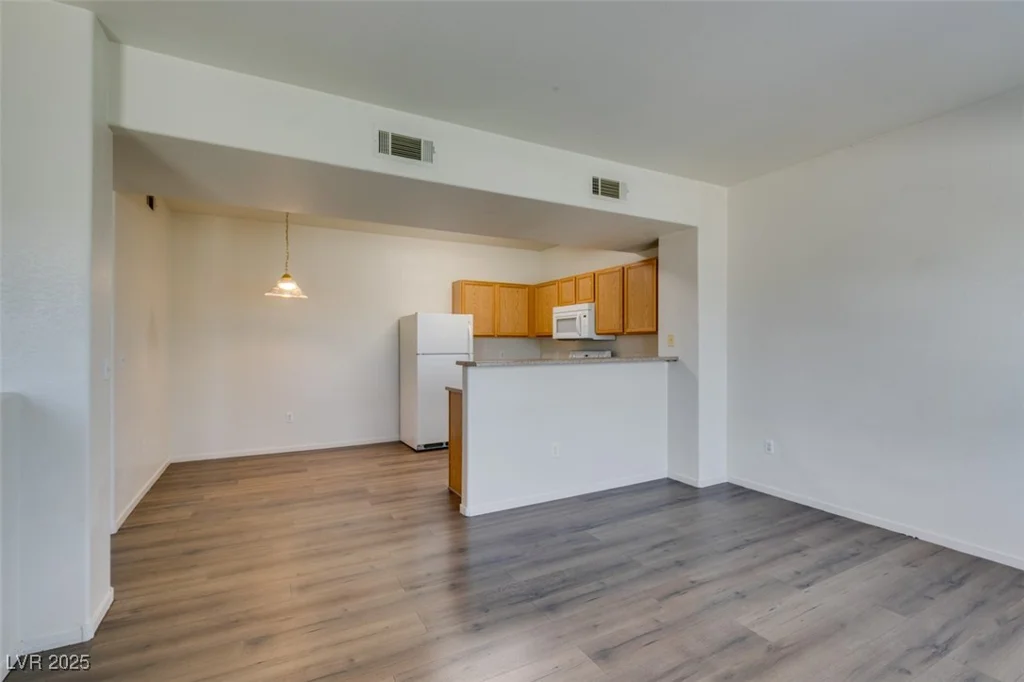 2030 Rancho Lake, Las Vegas, NV 89108