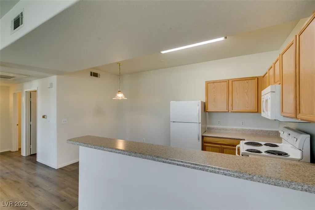 2030 Rancho Lake, Las Vegas, NV 89108