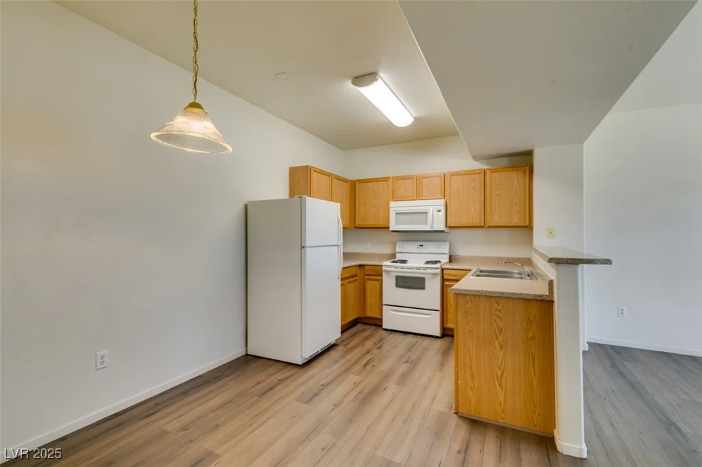 2030 Rancho Lake, Las Vegas, NV 89108
