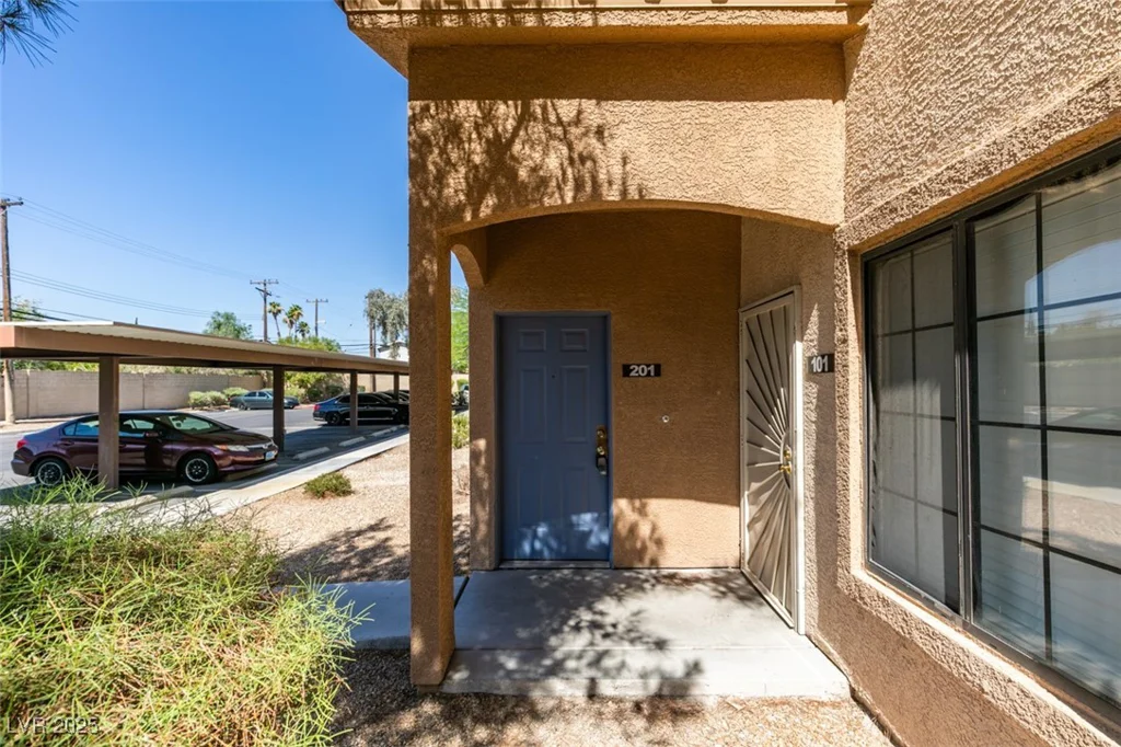 2030 Rancho Lake, Las Vegas, NV 89108