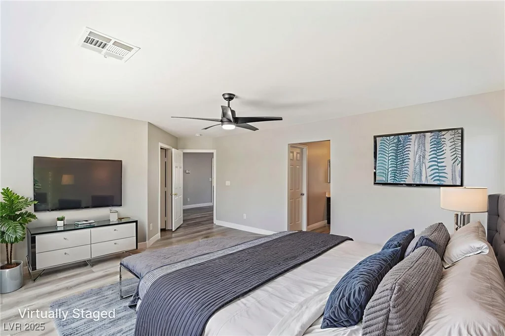 1172 Pale Sunset, Las Vegas, NV 89110