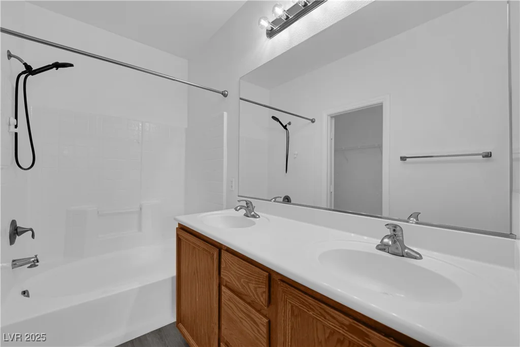 8521 Lawsonia, Las Vegas, NV 89149