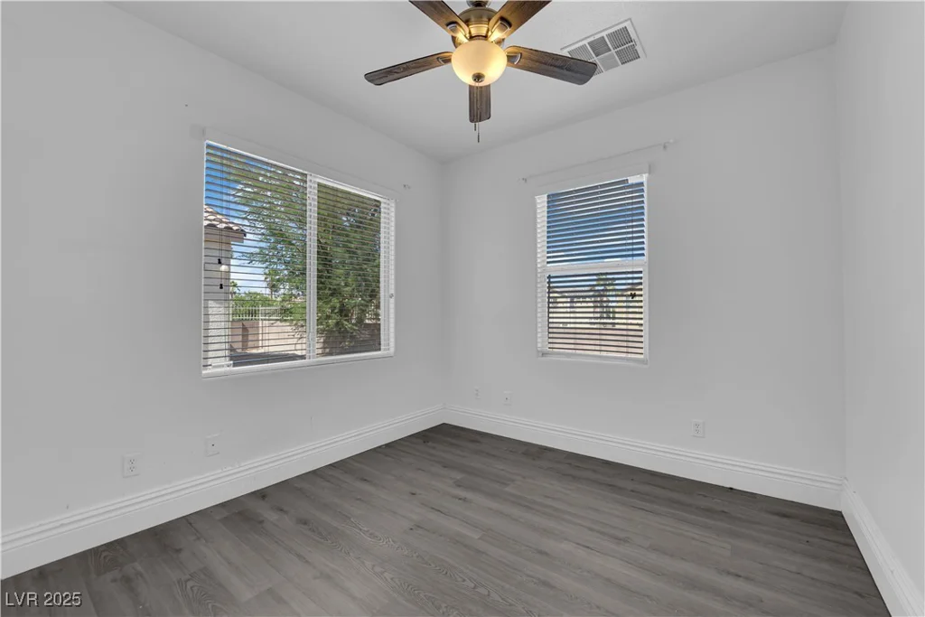 8521 Lawsonia, Las Vegas, NV 89149