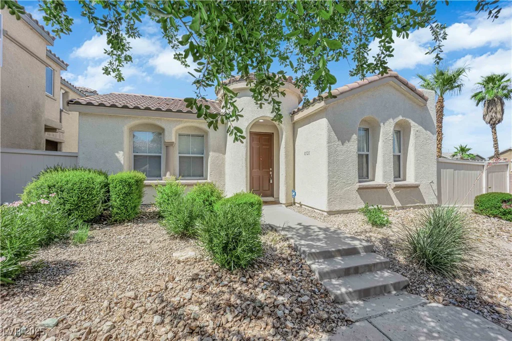 8521 Lawsonia, Las Vegas, NV 89149
