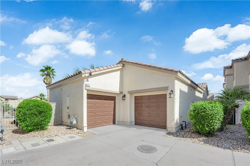 8521 Lawsonia, Las Vegas, NV 89149