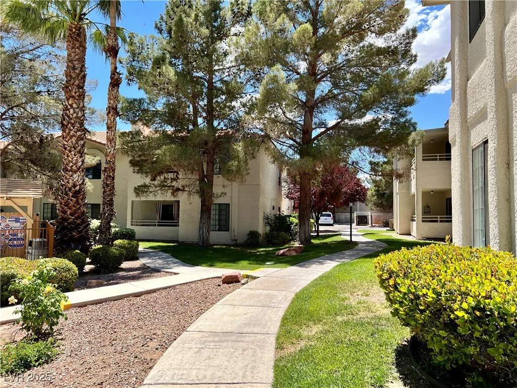 2627 Durango, Las Vegas, NV 89117