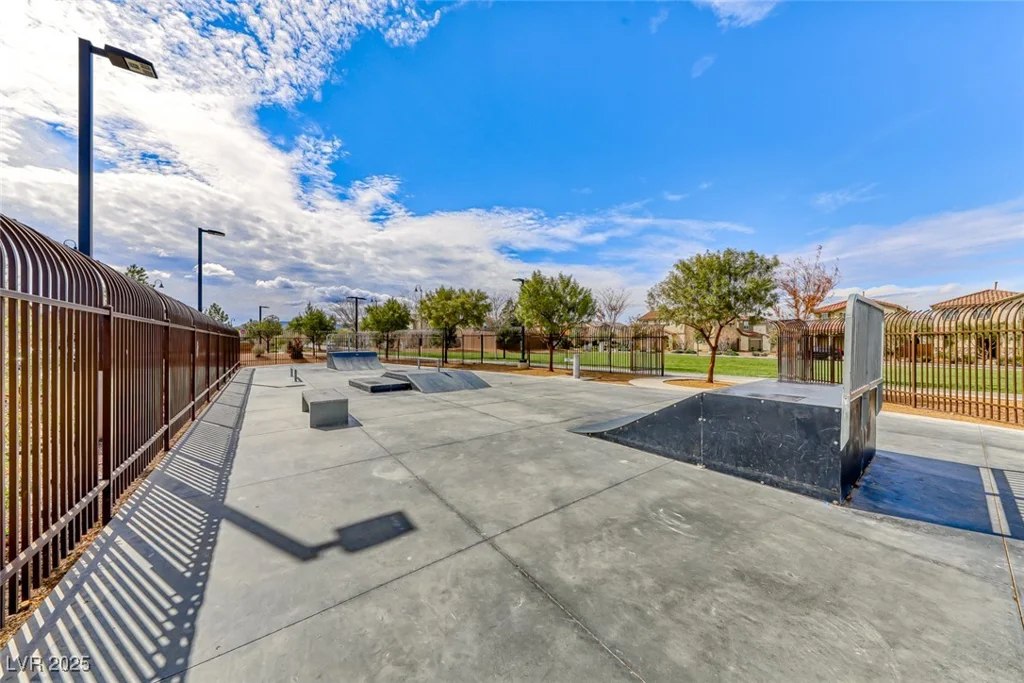 2337 Via Barranca, Henderson, NV 89044