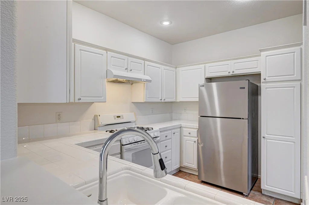 10612 Primrose Arbor, Las Vegas, NV 89144
