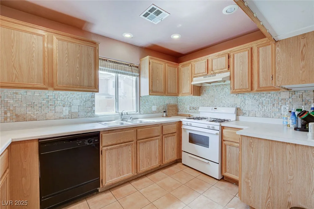 3673 Calypso Beach, Las Vegas, NV 89115
