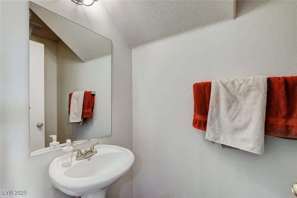 3673 Calypso Beach, Las Vegas, NV 89115