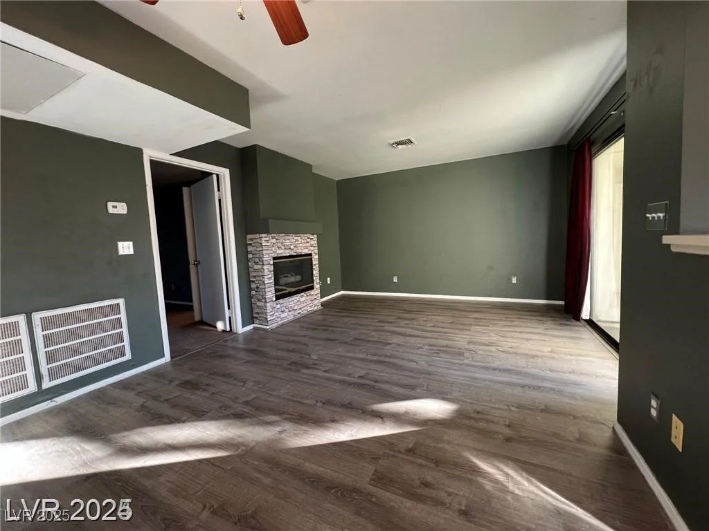 4855 Torrey Pines, Las Vegas, NV 89103